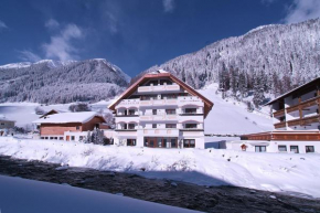 Отель Hotel Fatlar, Ишгль